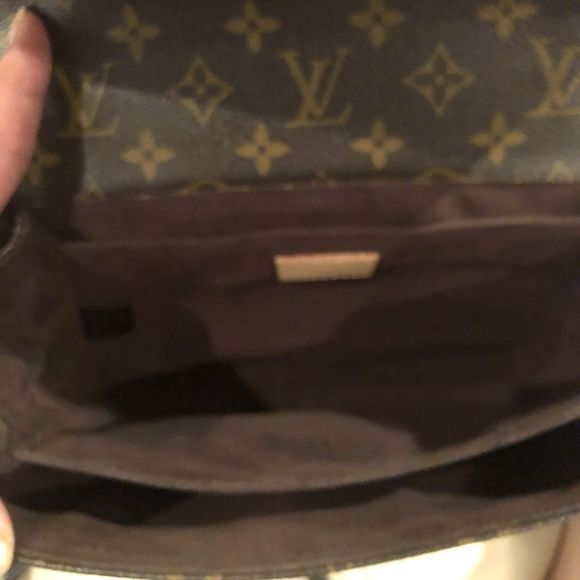 Authentic Métis Pochette 🎉host pick💕 - Picture 7 of 7